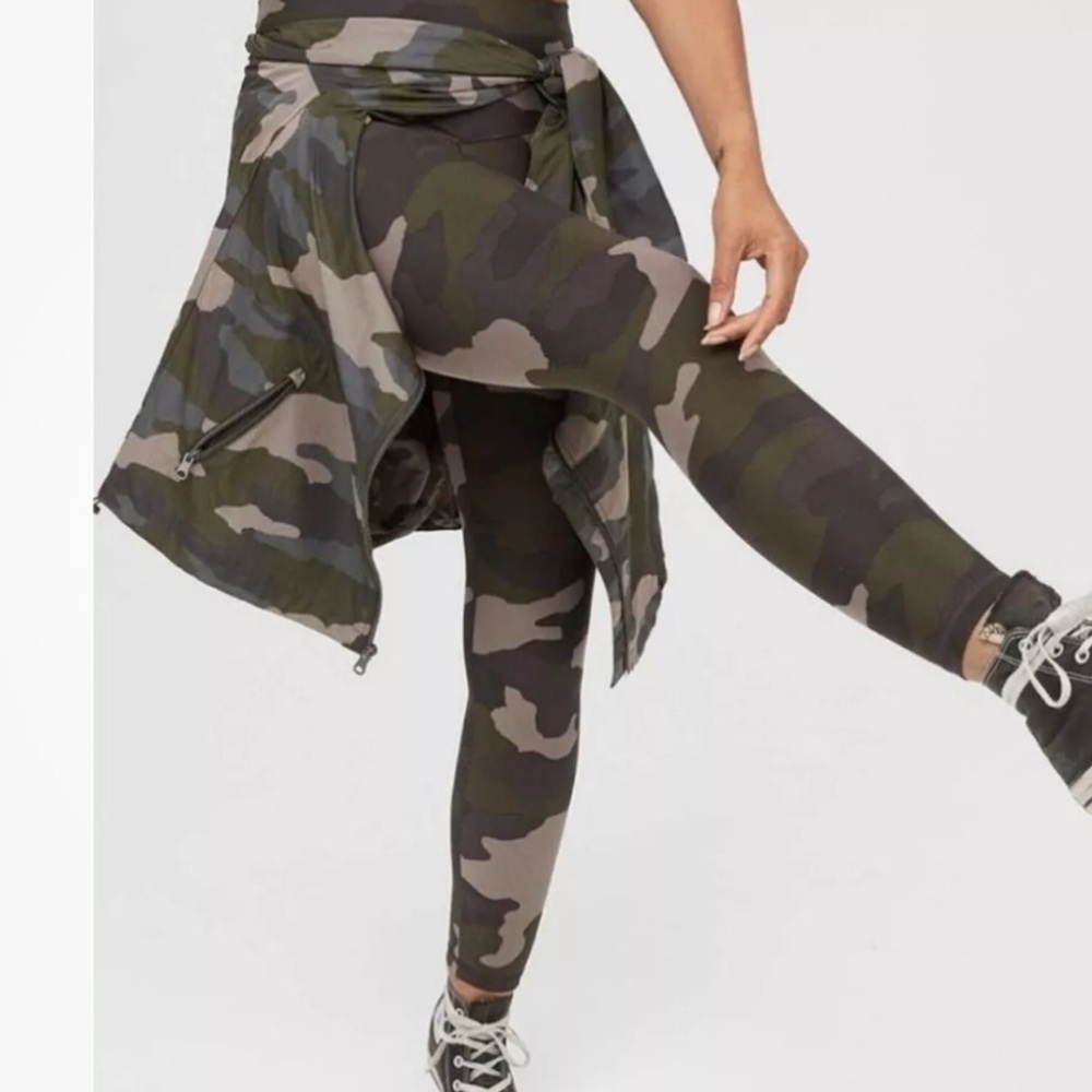 OFFLINE by Aerie Camo Leggings
